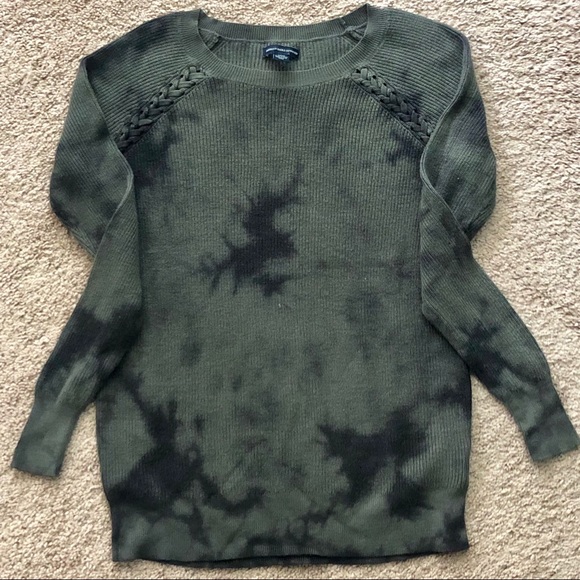 AE Olive Lightweight Sweater - Picture 1 of 1